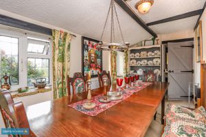 Dining Room- click for photo gallery